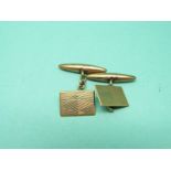 A pair of 9ct gold engine turned cufflinks, 3.