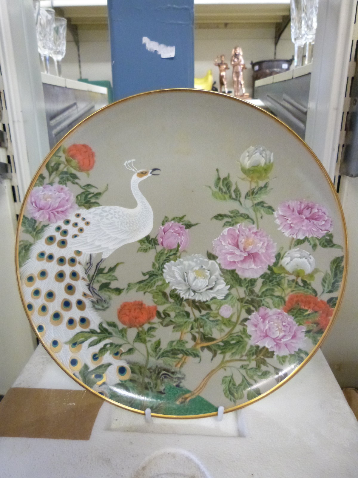 A collection of Japanese collectors' plates - Image 2 of 3