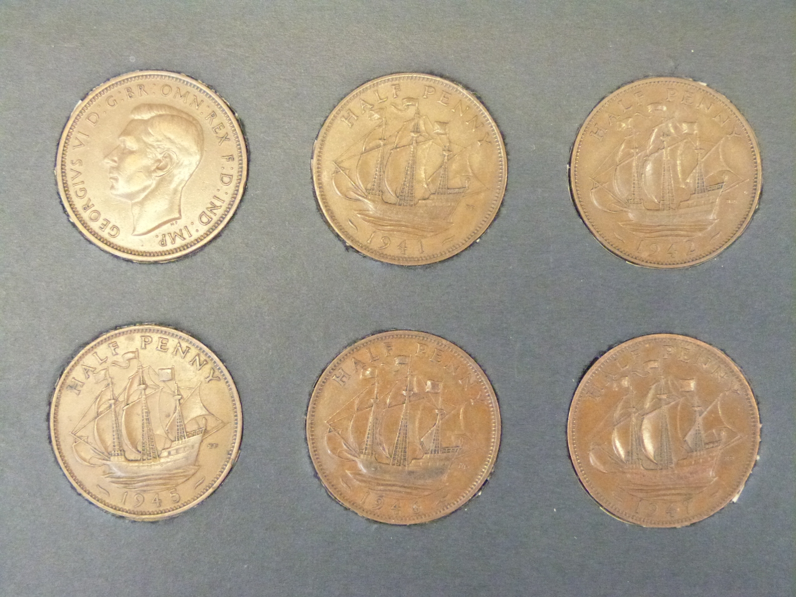An amateur collection of farthings to include George III Hibernia VF, larger Victorian examples, - Image 4 of 8