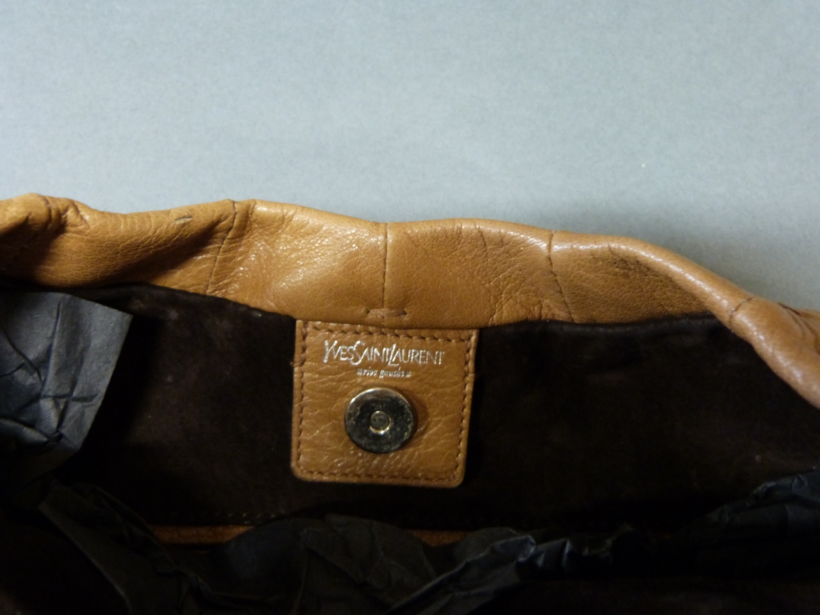 A vintage Yves Saint Laurent 'Mombasa' tan leather handbag, with deer antler handle, - Image 4 of 4