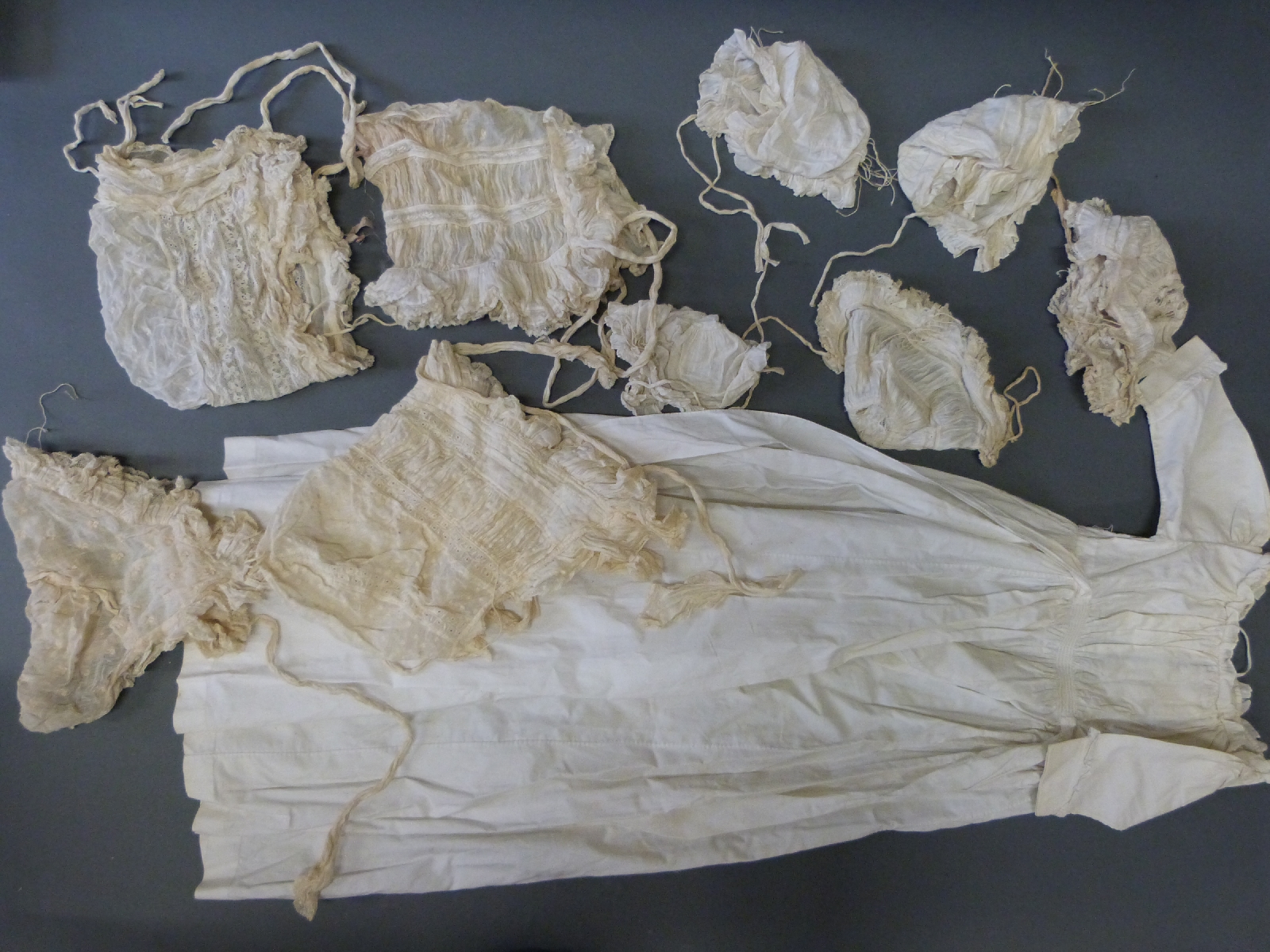 A collection of 19thC textiles to include cotton lace collars, lace trim, - Image 3 of 4
