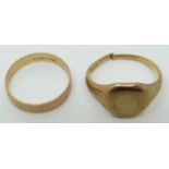 A 9ct gold signet ring and a 9ct gold wedding band (6.