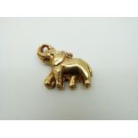 A 9ct gold pendant/charm in the form of an elephant, 4.