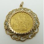 An 1887 gold full sovereign in a 9ct gold pendant mount, 11.