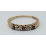 A 9ct gold ring set with rubies and diamonds (size L)