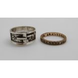 A 9ct gold ring (2.2g) and a silver buckle ring, 6.