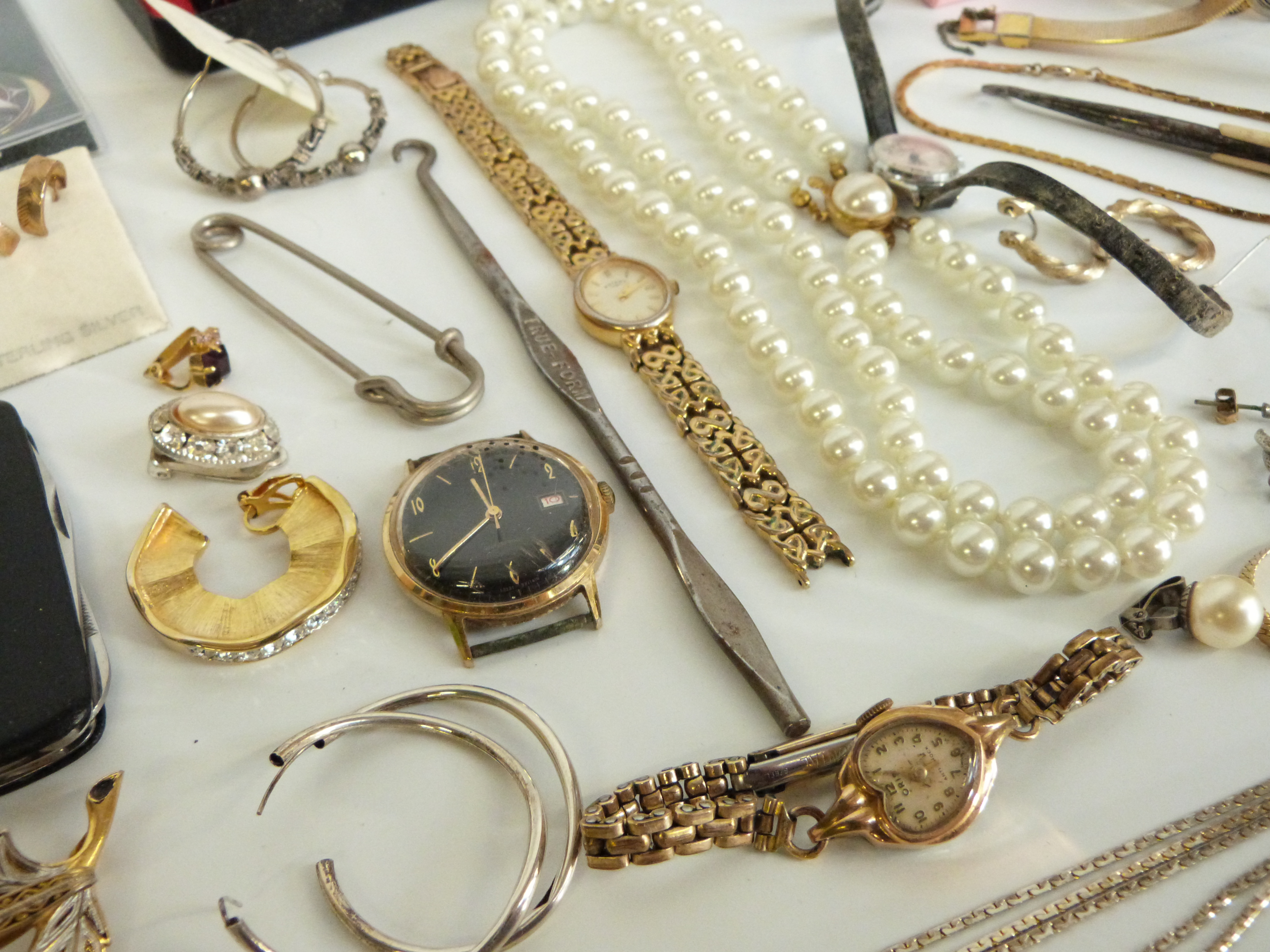 A collection of costume jewellery, watches, silver penknife, Zippo lighter, - Image 10 of 17