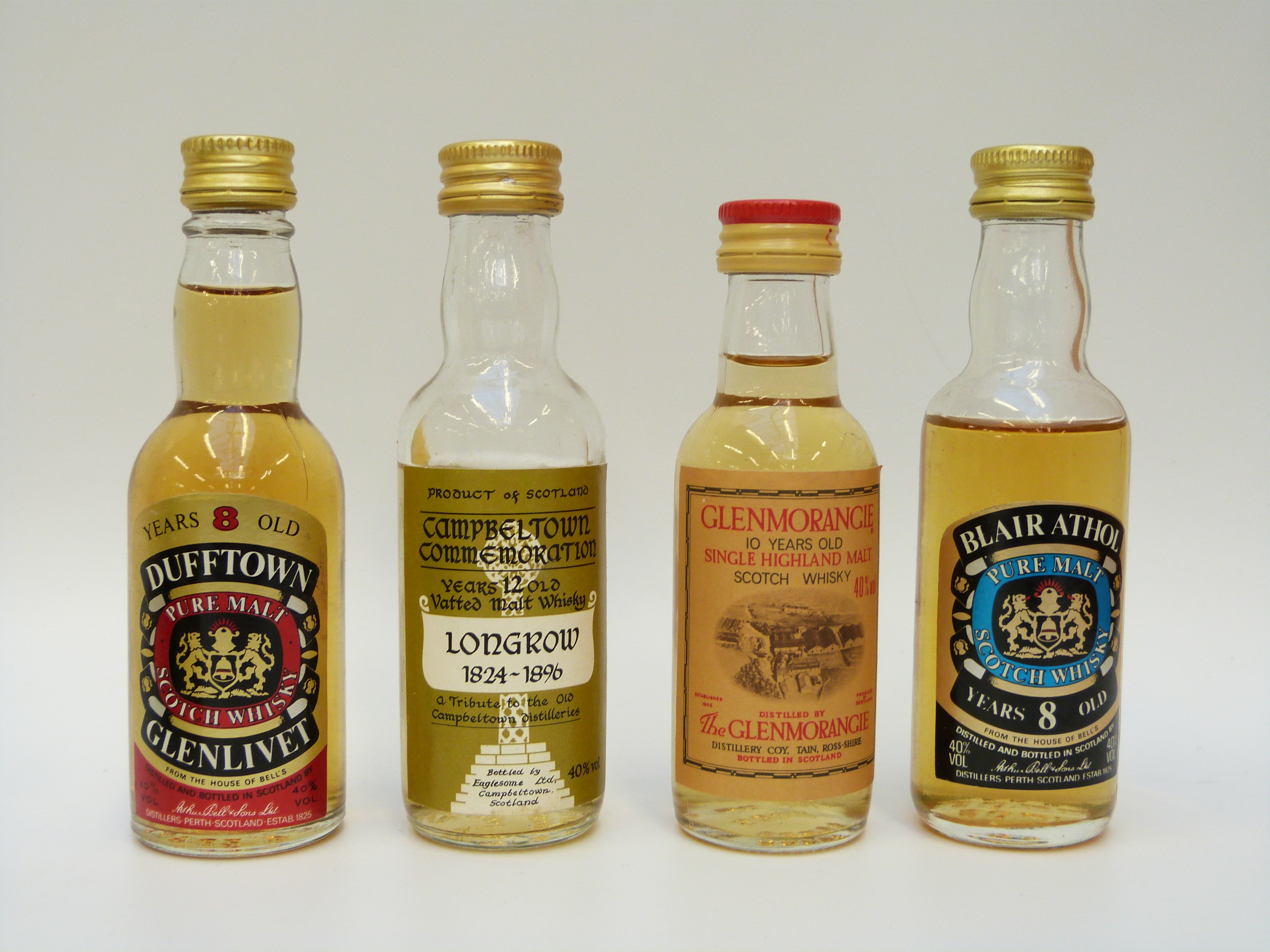 Seventeen miniature malt whiskies, to include Laphroaig 10 year, Glenlivet 12, Dalmore 12 year, - Image 3 of 6