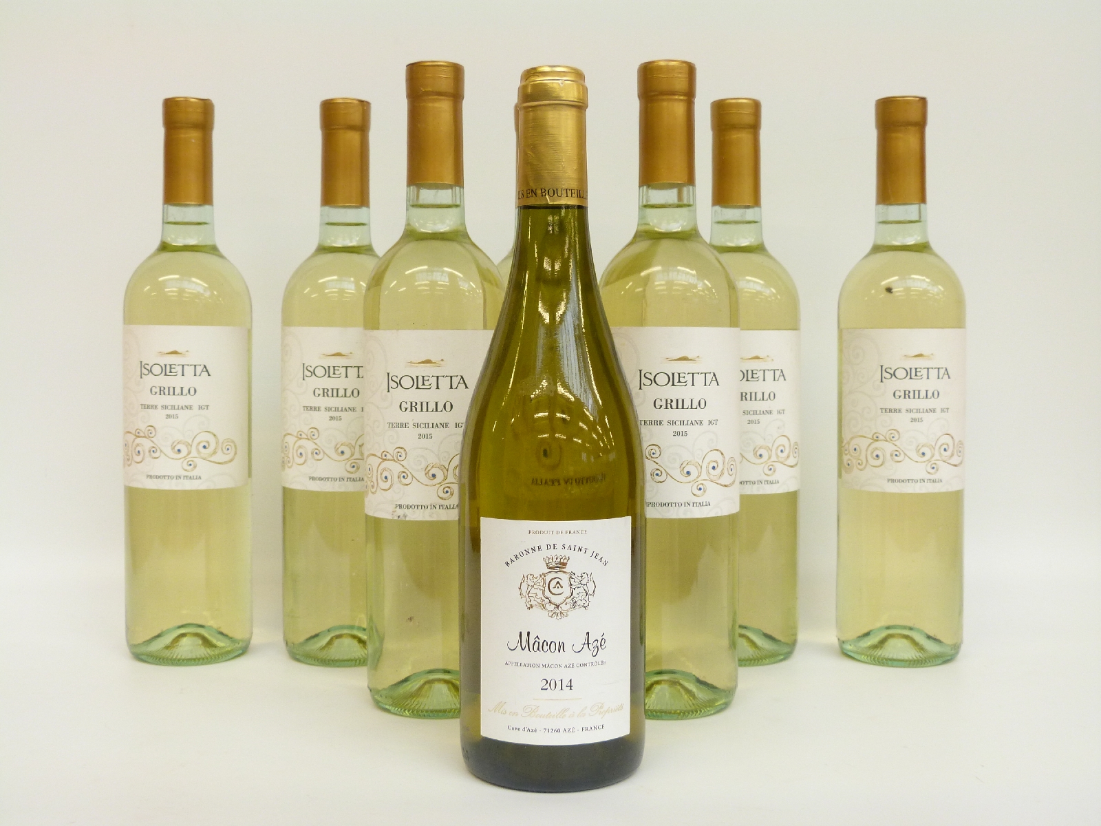 Eight bottles of wine comprising of seven Isoletta Grillo 2015 75cl 13% vol and one Macon-Aze 2014