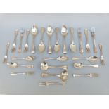 A Georgian part canteen of fiddle and thread pattern cutlery comprising 6 dinner forks, length 20cm,