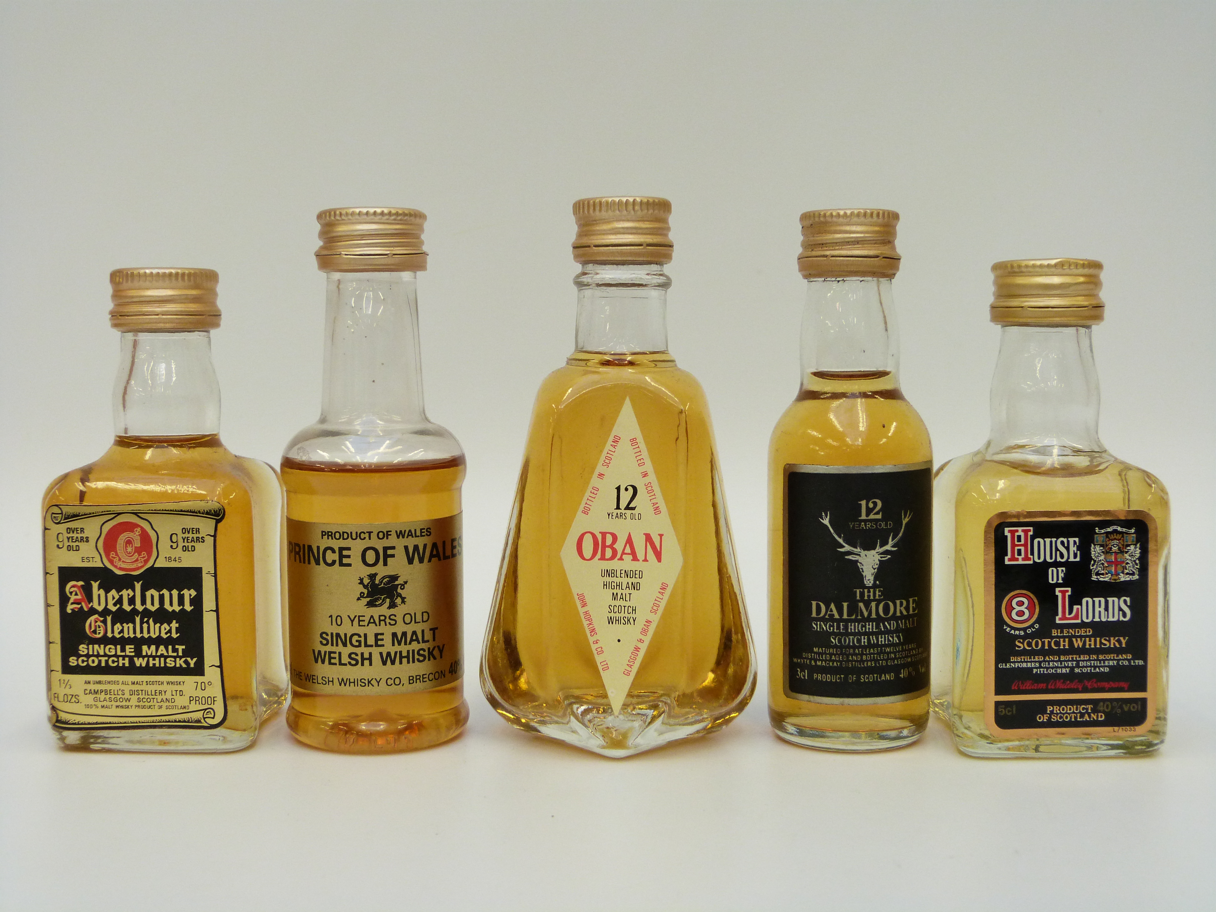 Seventeen miniature malt whiskies, to include Laphroaig 10 year, Glenlivet 12, Dalmore 12 year, - Image 6 of 6