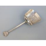 A Victorian hallmarked silver tea caddy spoon with crown finial,