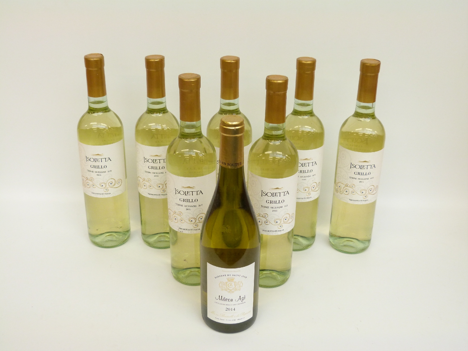 Eight bottles of wine comprising of seven Isoletta Grillo 2015 75cl 13% vol and one Macon-Aze 2014 - Image 2 of 4