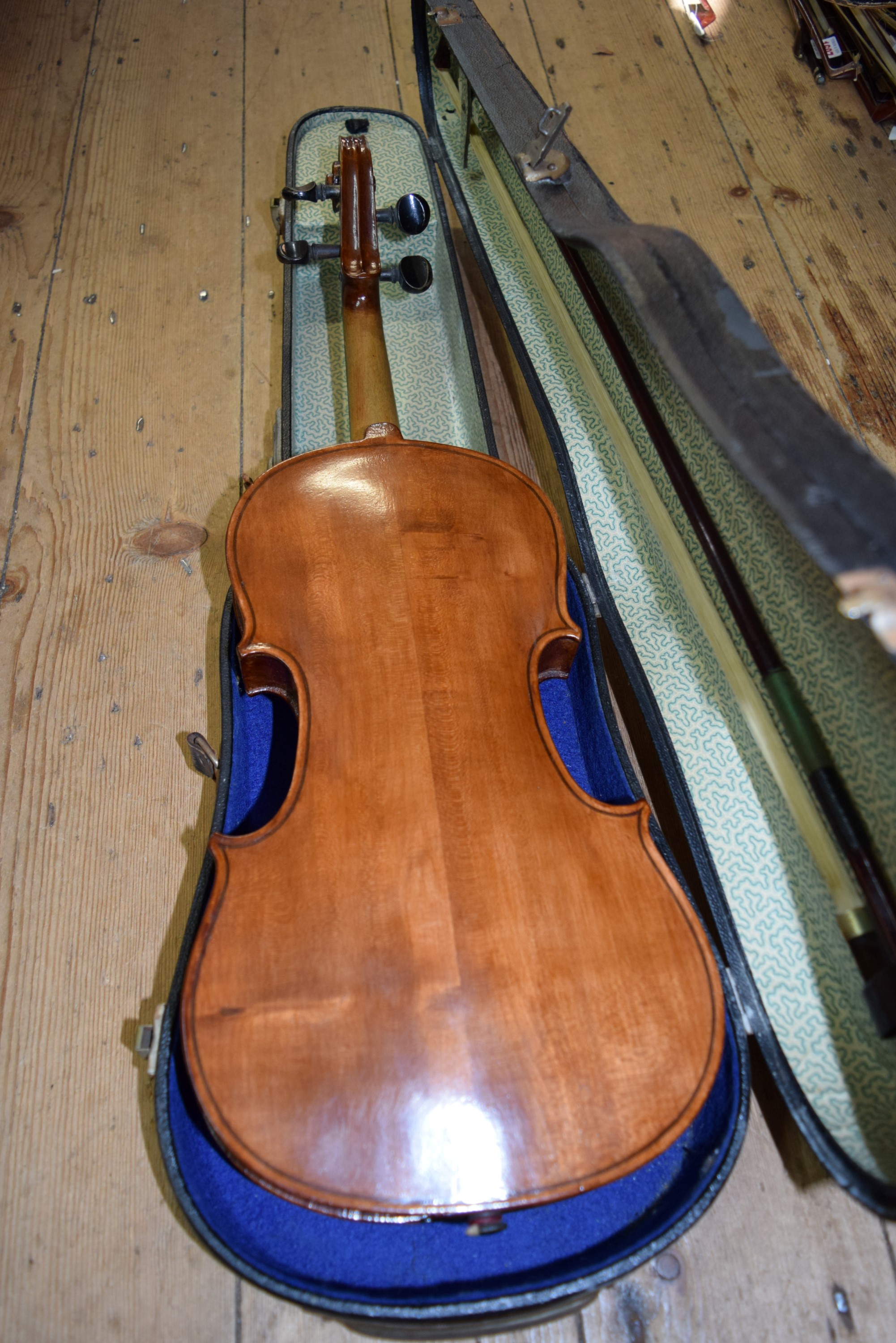 A German violin, with 14 inch back, cased and with bow. - Image 2 of 8