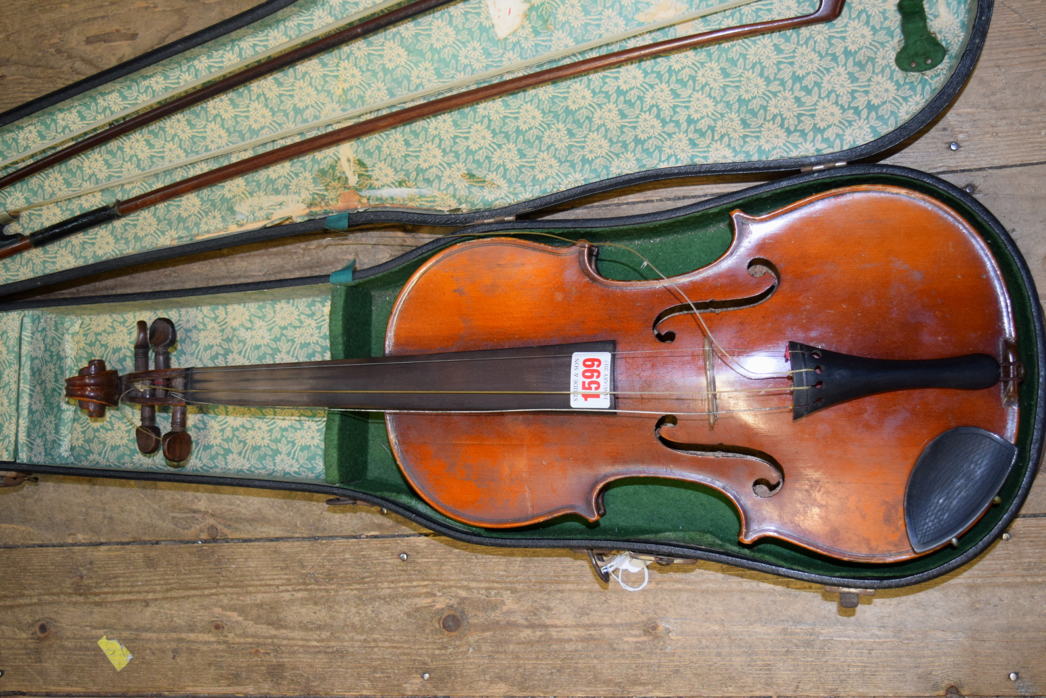 An early 20th century Continental violin, labelled Dulcis et Fortis, with 14 inch back, - Image 2 of 7
