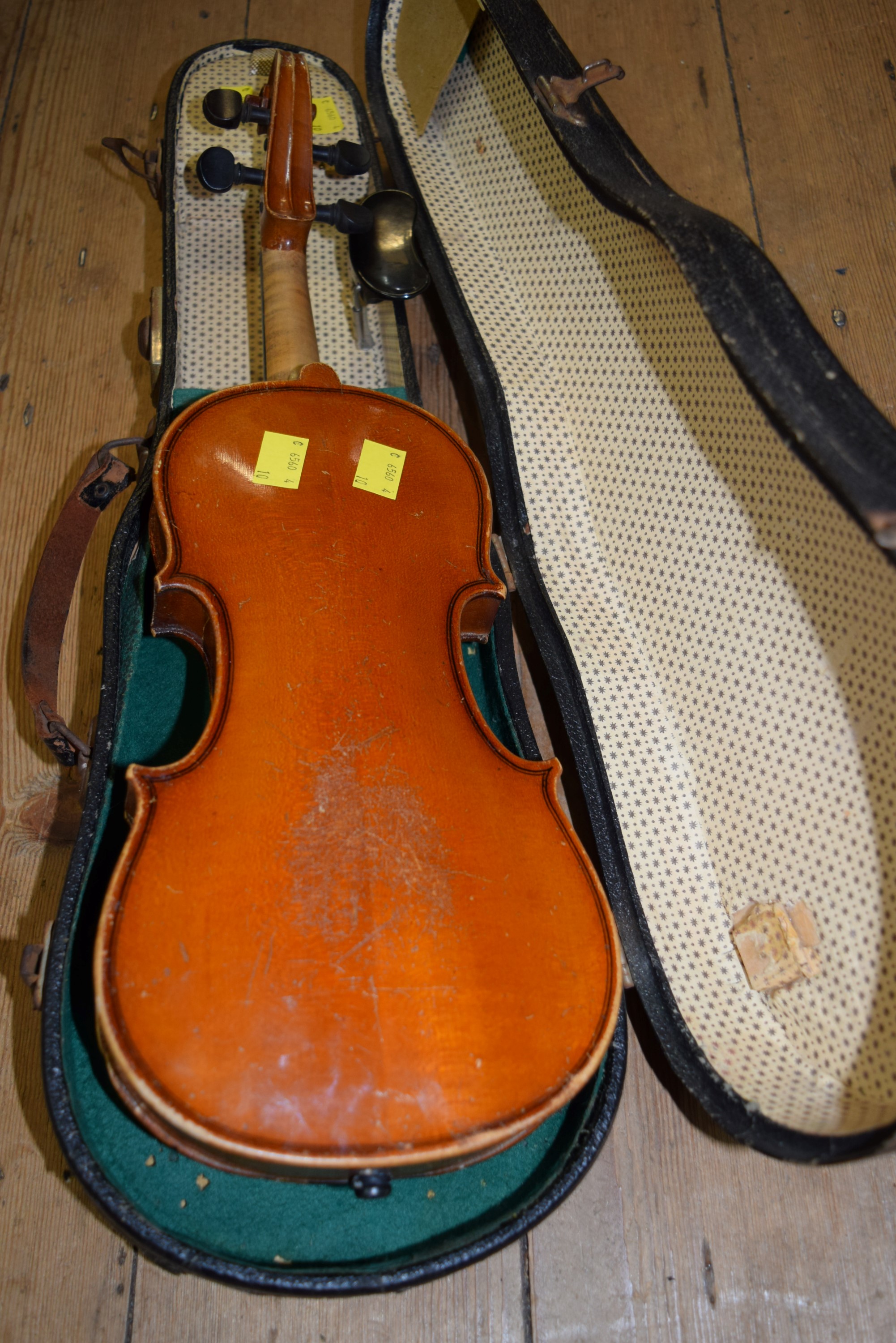 A small Continental violin, with 11 inch back, in case. - Image 2 of 4