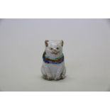 A small Chinese model of a cat, 5cm high.