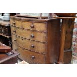 A George III mahogany bowfront chest of drawers, 104cm wide.