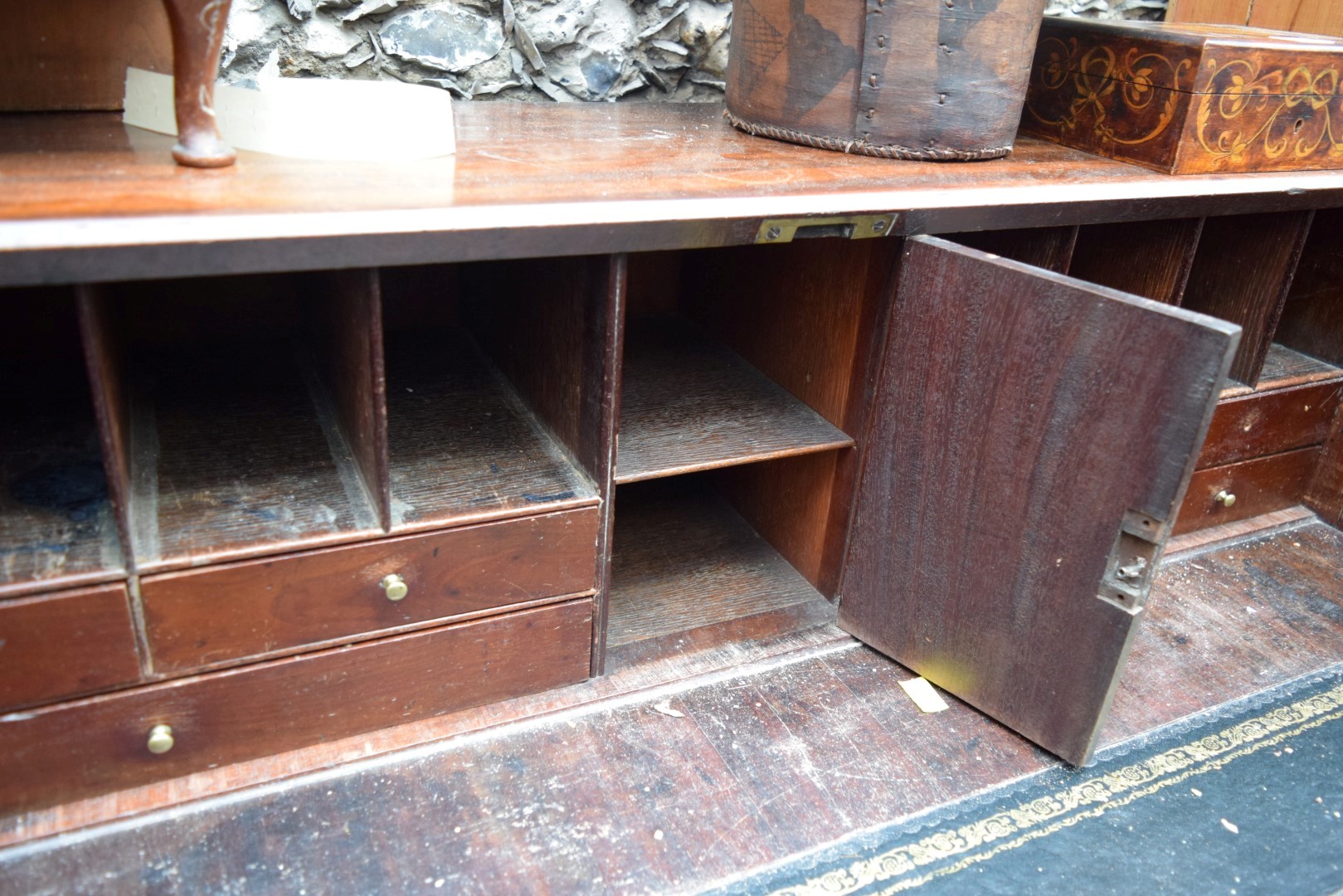 A George III mahogany bureau, 102cm wide. Condition Report: Condition O.K only. - Image 6 of 12