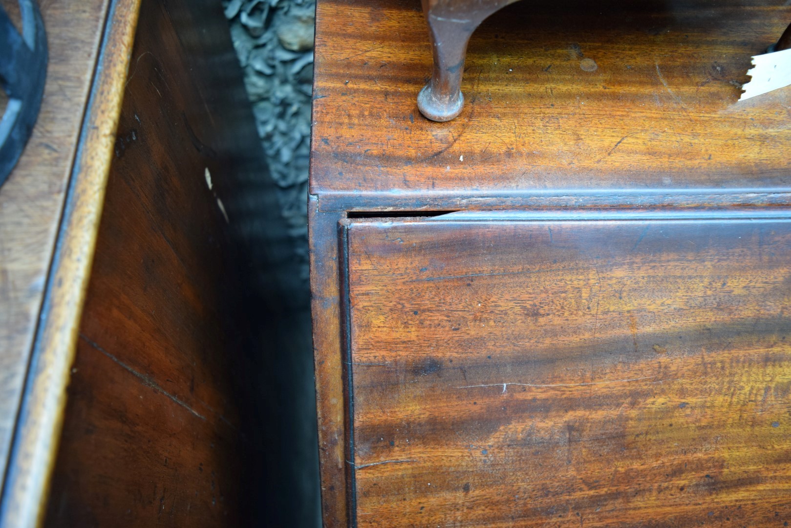 A George III mahogany bureau, 102cm wide. Condition Report: Condition O.K only. - Image 8 of 12