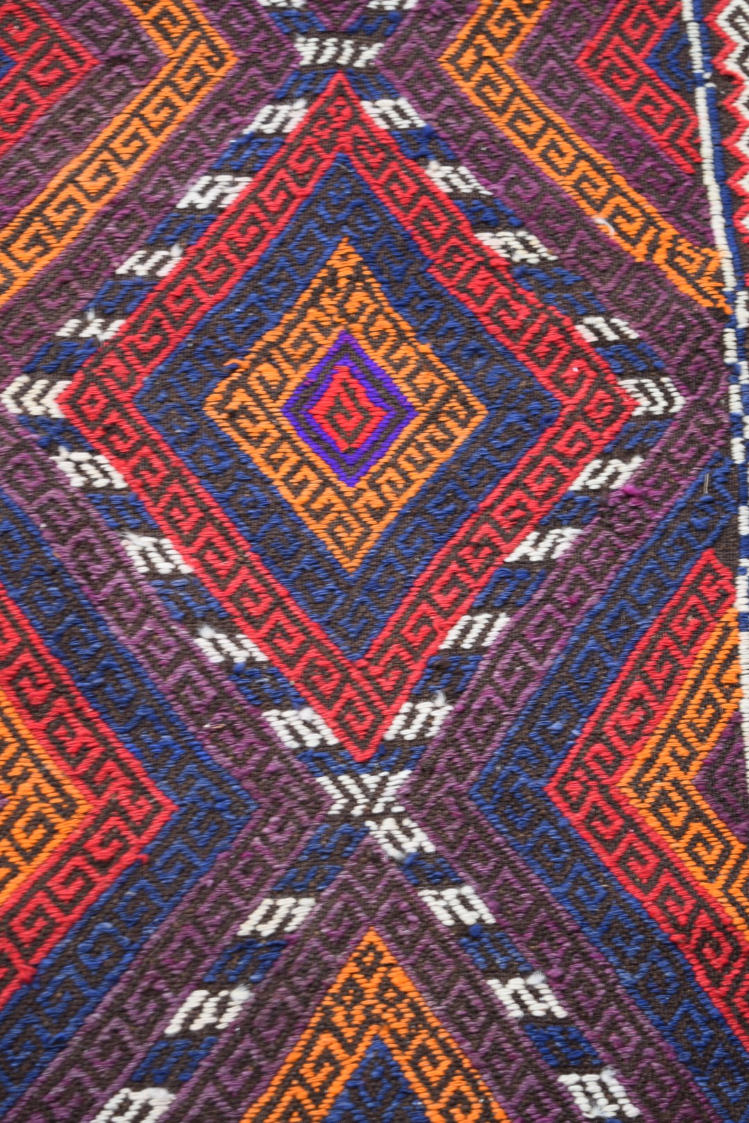 A narrow Baluch flatweave runner, 234 x 63cm. - Image 5 of 16