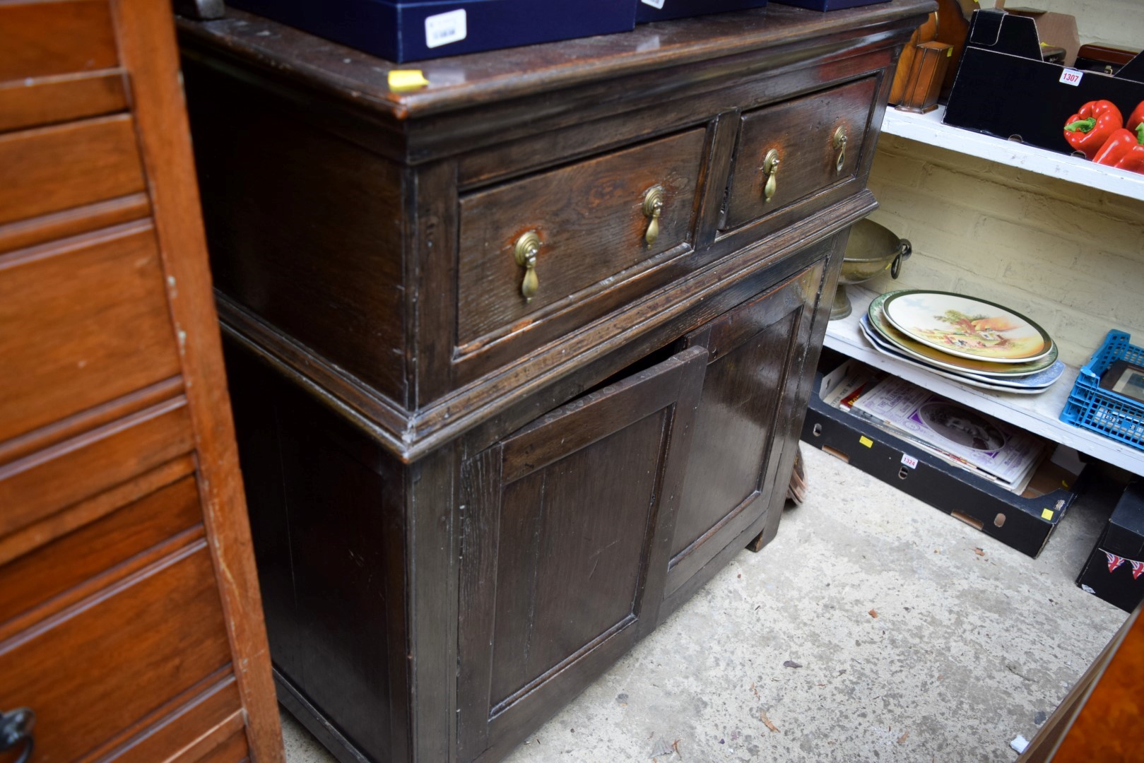 An old oak dresser and rack, 100cm wide. - Image 6 of 8