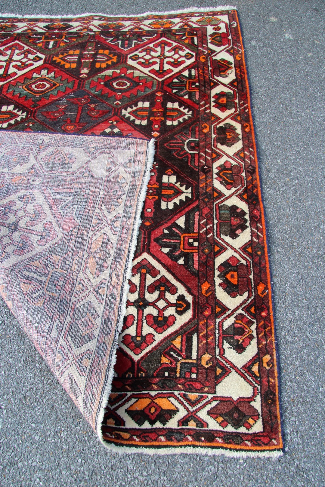 A Persian Bakhtiari rug, with allover garden tile design, 196 x 159cm. - Image 14 of 16