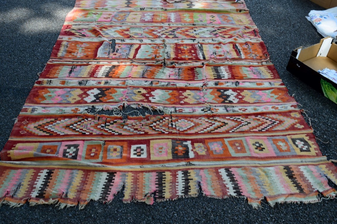 A North American Kelim flatweave rug; - Image 4 of 8