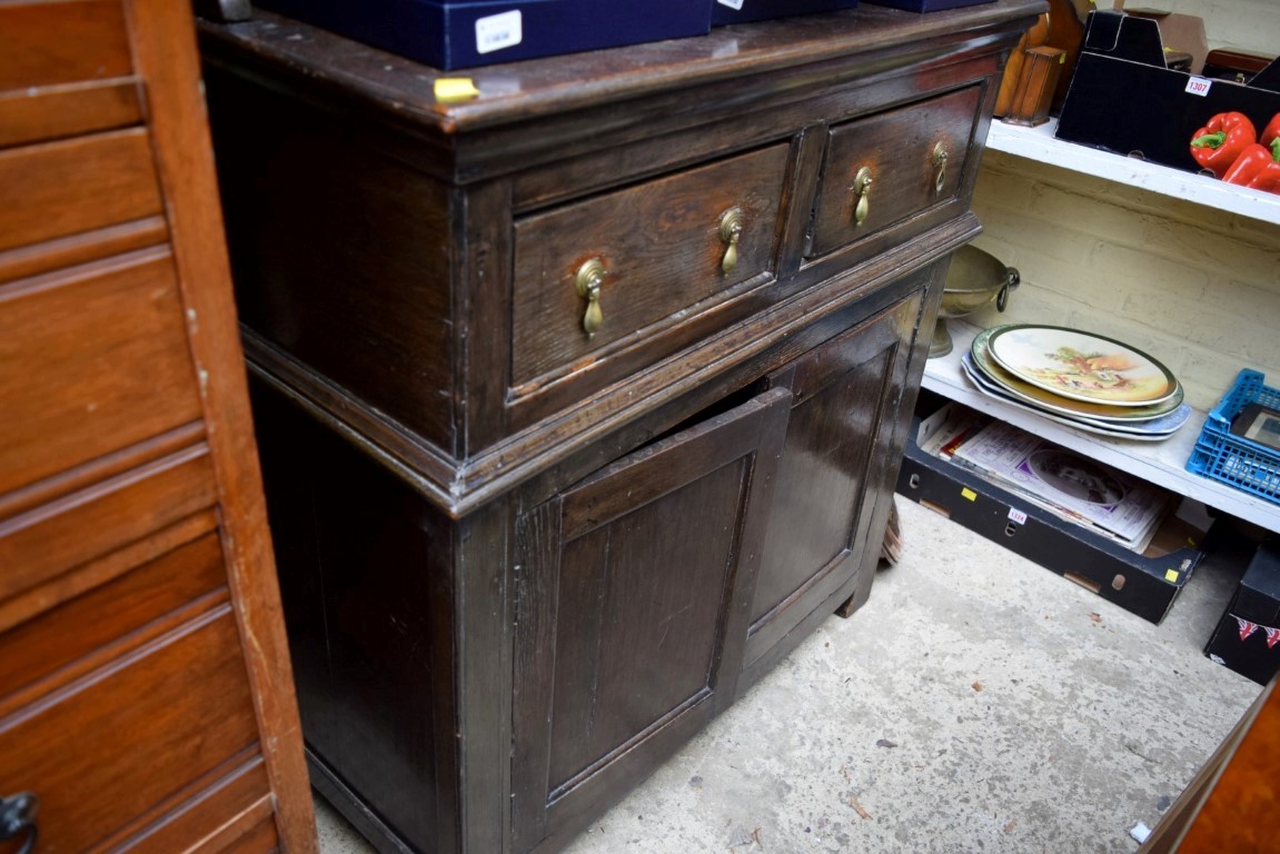 An old oak dresser and rack, 100cm wide. - Image 8 of 8