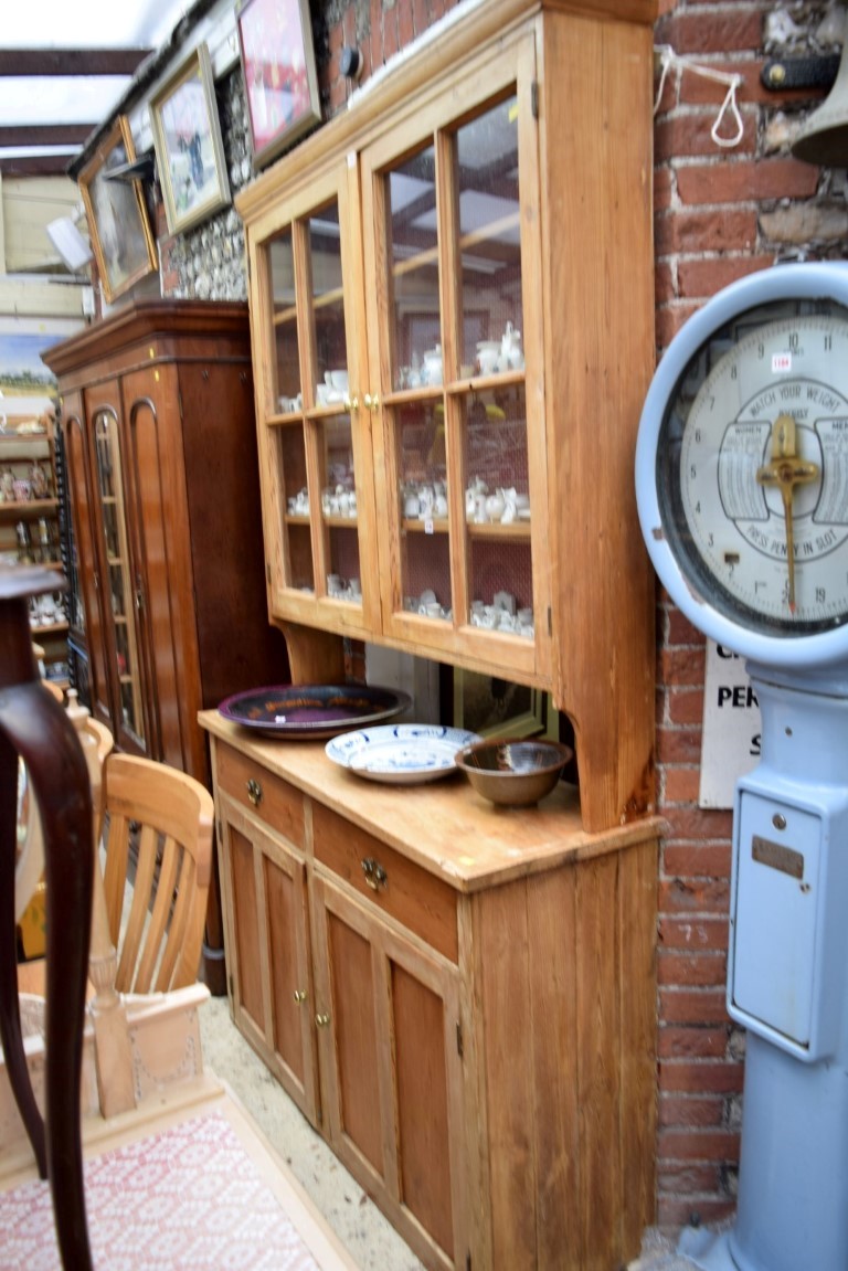 An old pine dresser and rack, 135cm wide. - Image 4 of 12