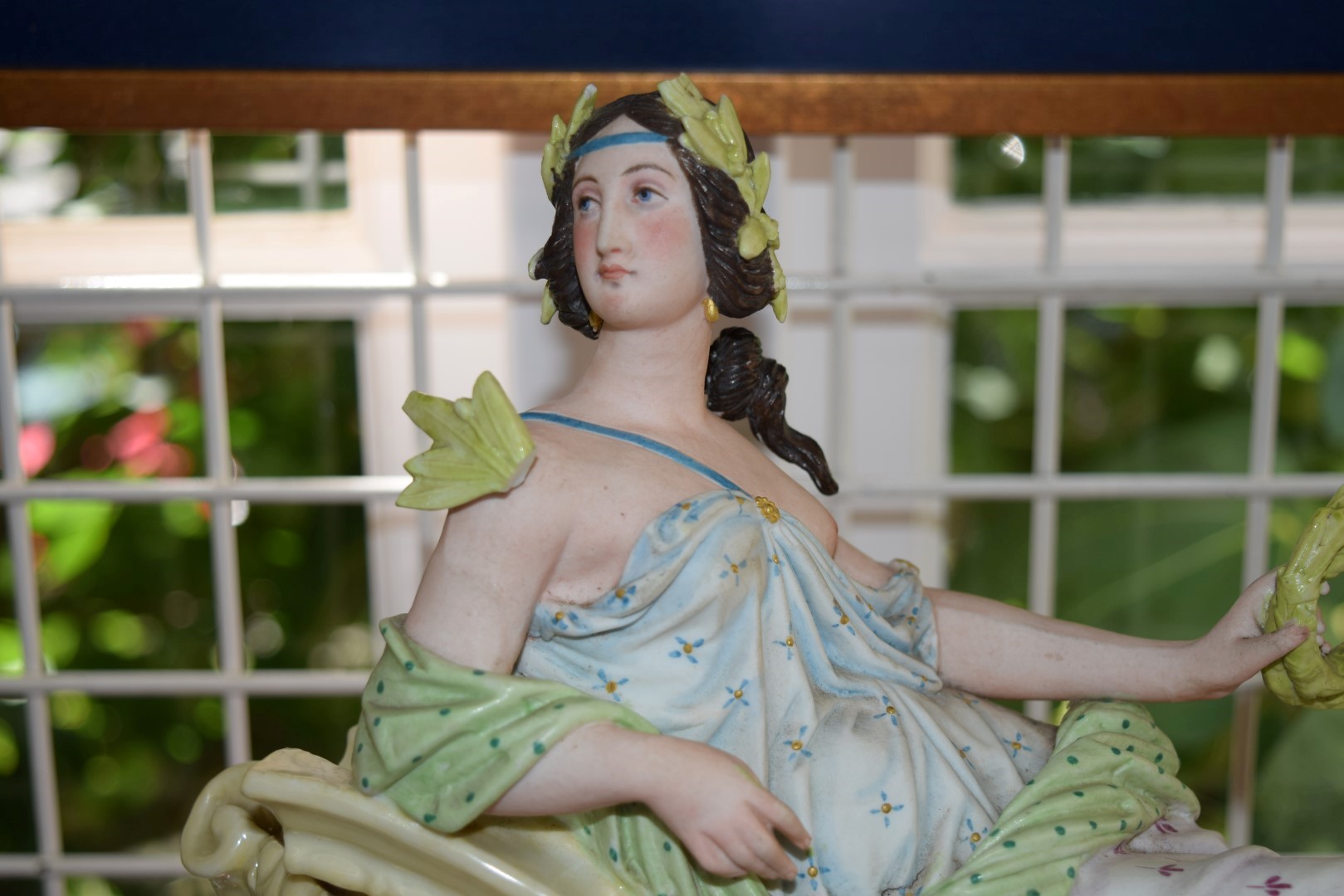 A late 19th century Continental porcelain mantel clock, with figural surmount, - Image 3 of 12