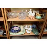 A mixed lot of ceramics,