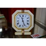 A Must de Cartier easel back quartz timepiece, 8.5cm high, boxed.