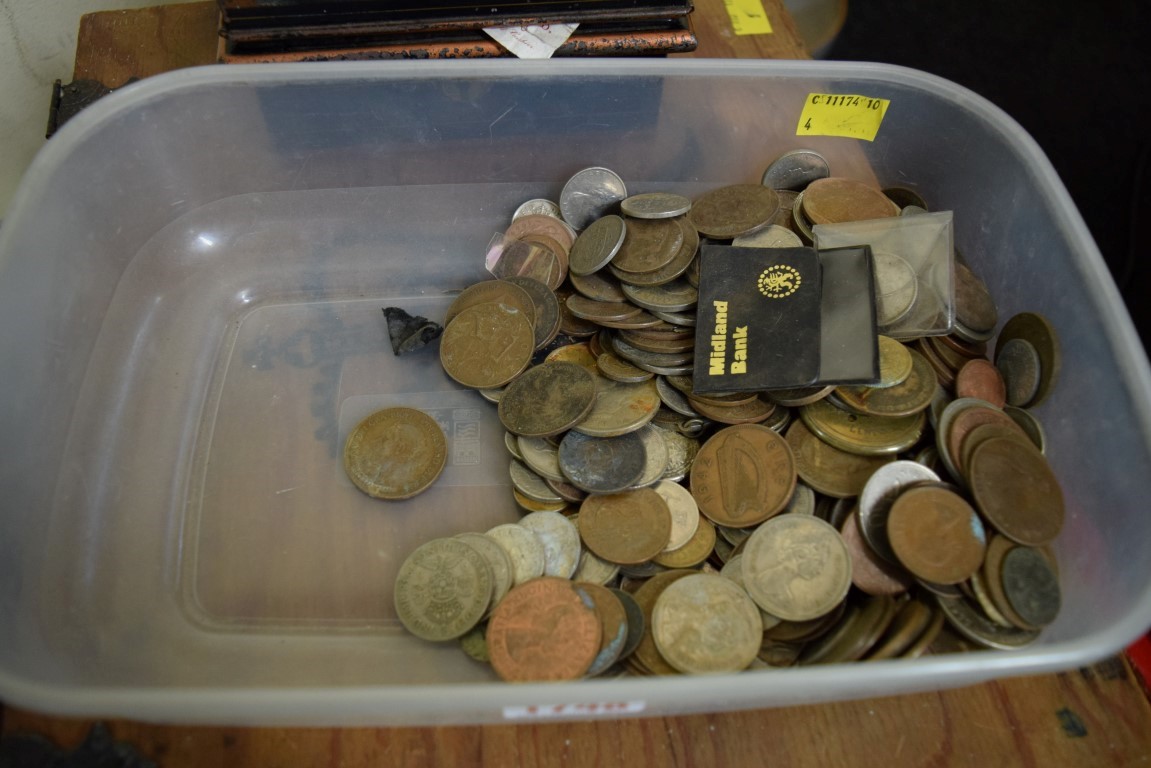 Coins: a small quantity of GB pre-decimal coins; together with two old bank notes. - Image 4 of 6