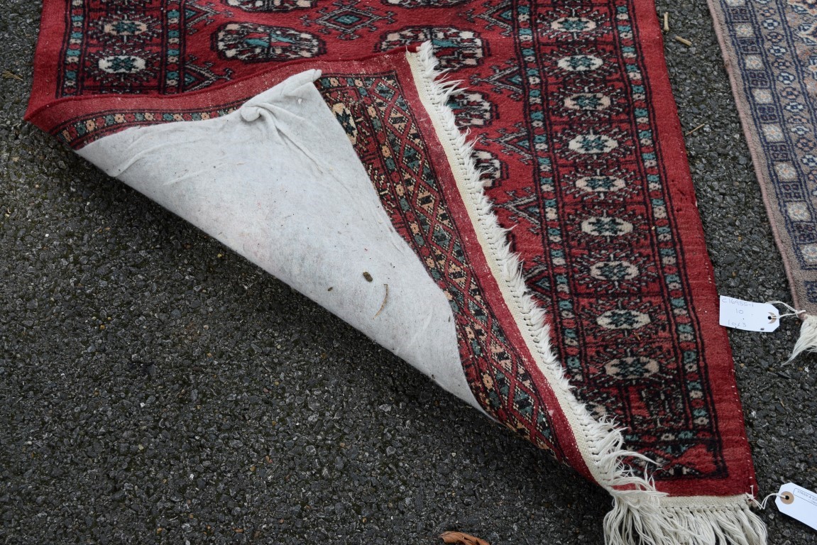 Two Pakistan rugs; together with a Pakistan Bokhara runner. - Image 4 of 10