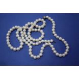 A single strand pearl necklace, 88cm.