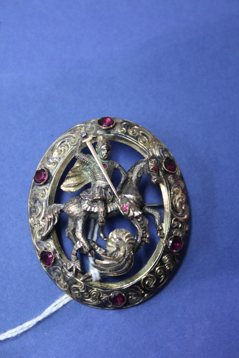 A silver gilt and almandine set brooch, - Image 2 of 3