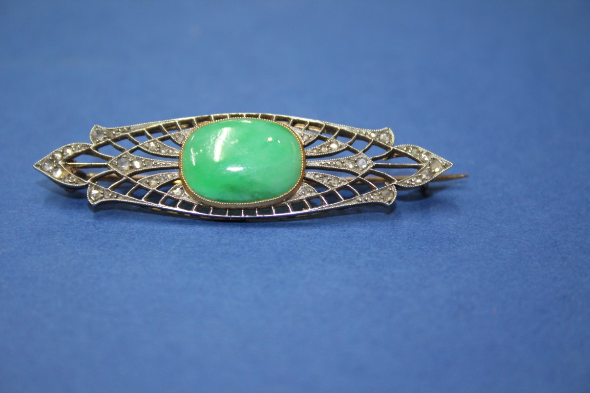 An Edwardian unmarked brooch set cabochon jade and mine cut diamonds. - Image 3 of 5