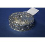 A German .800 silver oval box, the lid decorated lady receiving letter from flying dove, 7.5cm, 84g.