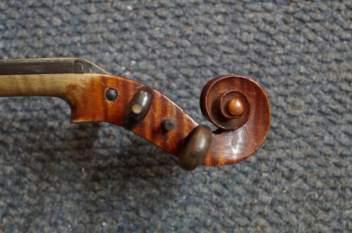 An early 20th century German violin, with 12 1/2in back, with bow and case. - Image 6 of 7