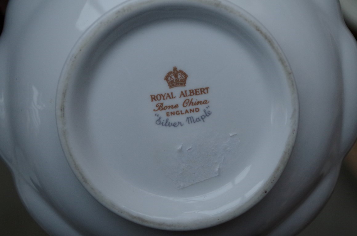 A Royal Albert 'Silver Maple' part dinner service for six. - Image 2 of 3