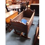 Early oak crib