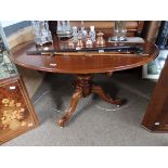 Victorian mahogany breakfast table