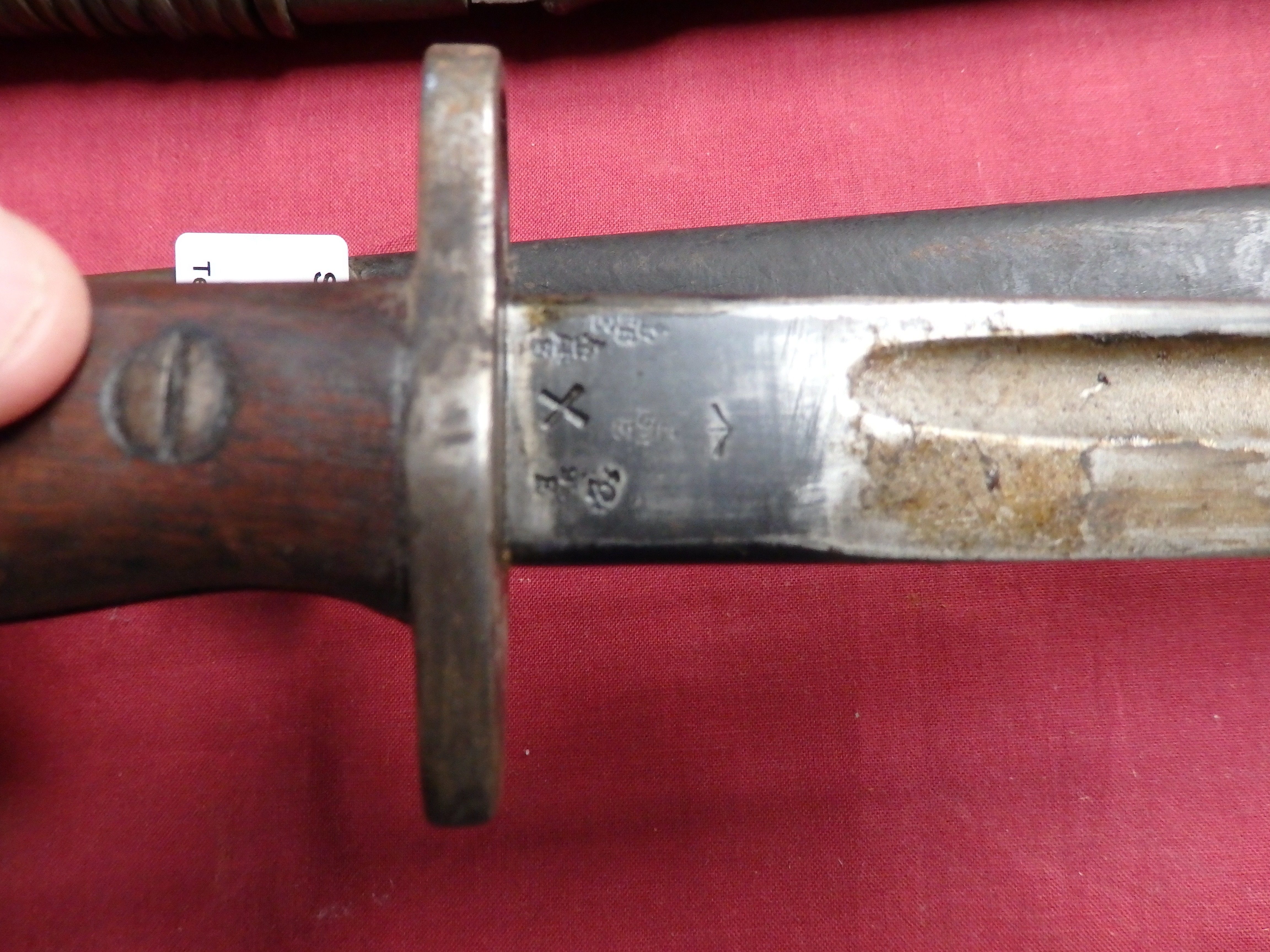 British bayonet and early dagger - Image 2 of 6