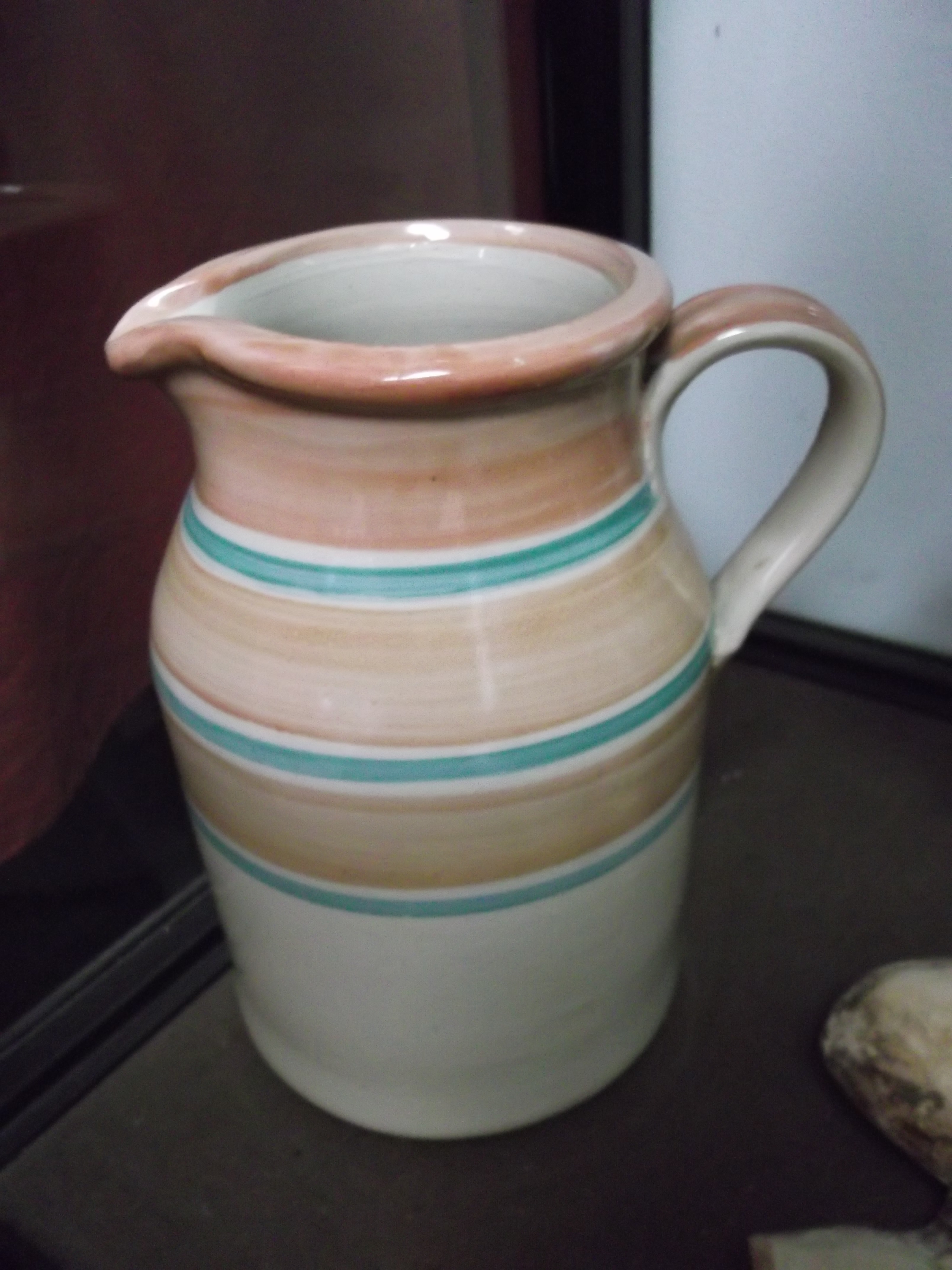 Grays pottery jug (21cm)