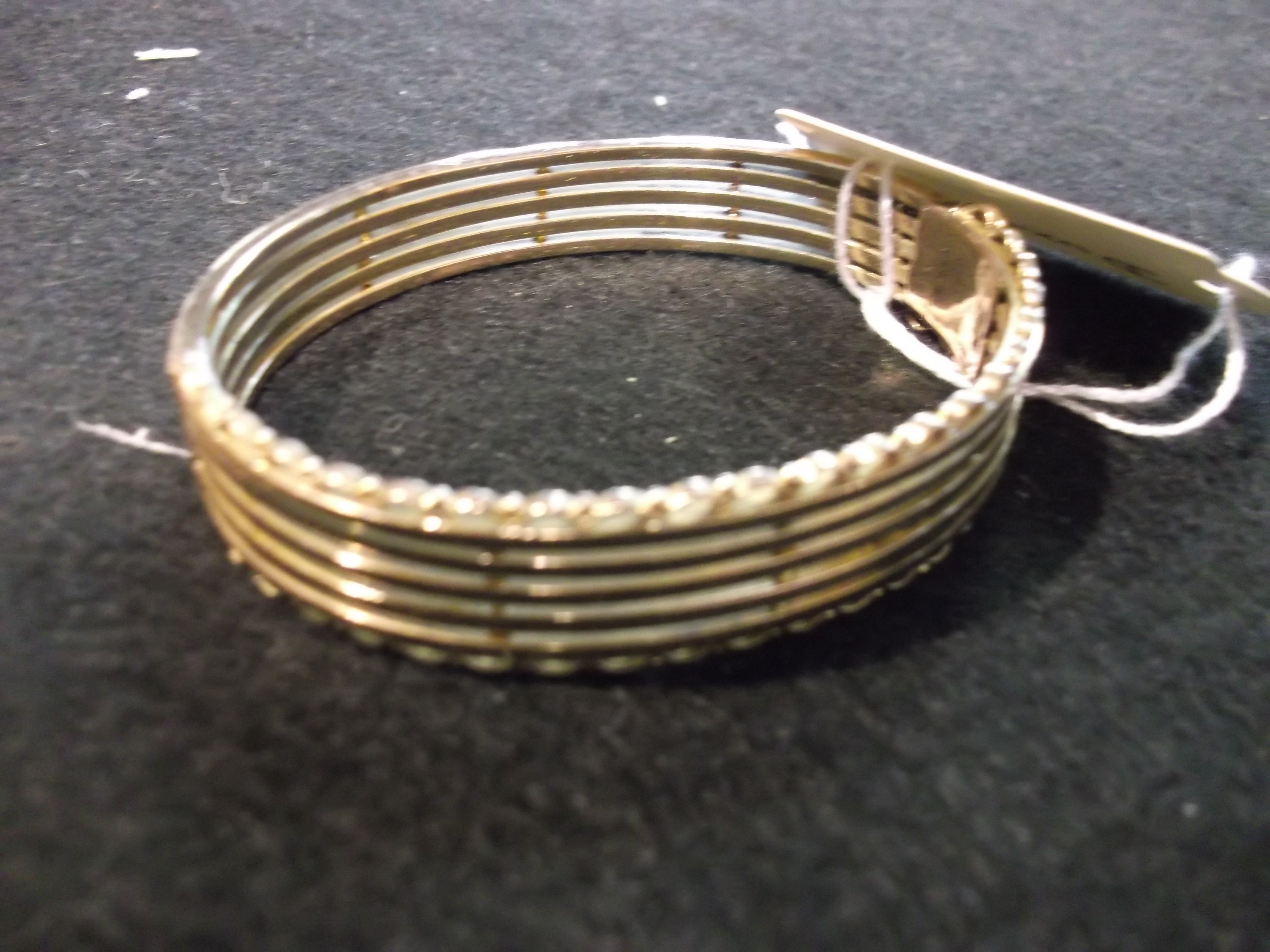9ct gold bracelet app 16g