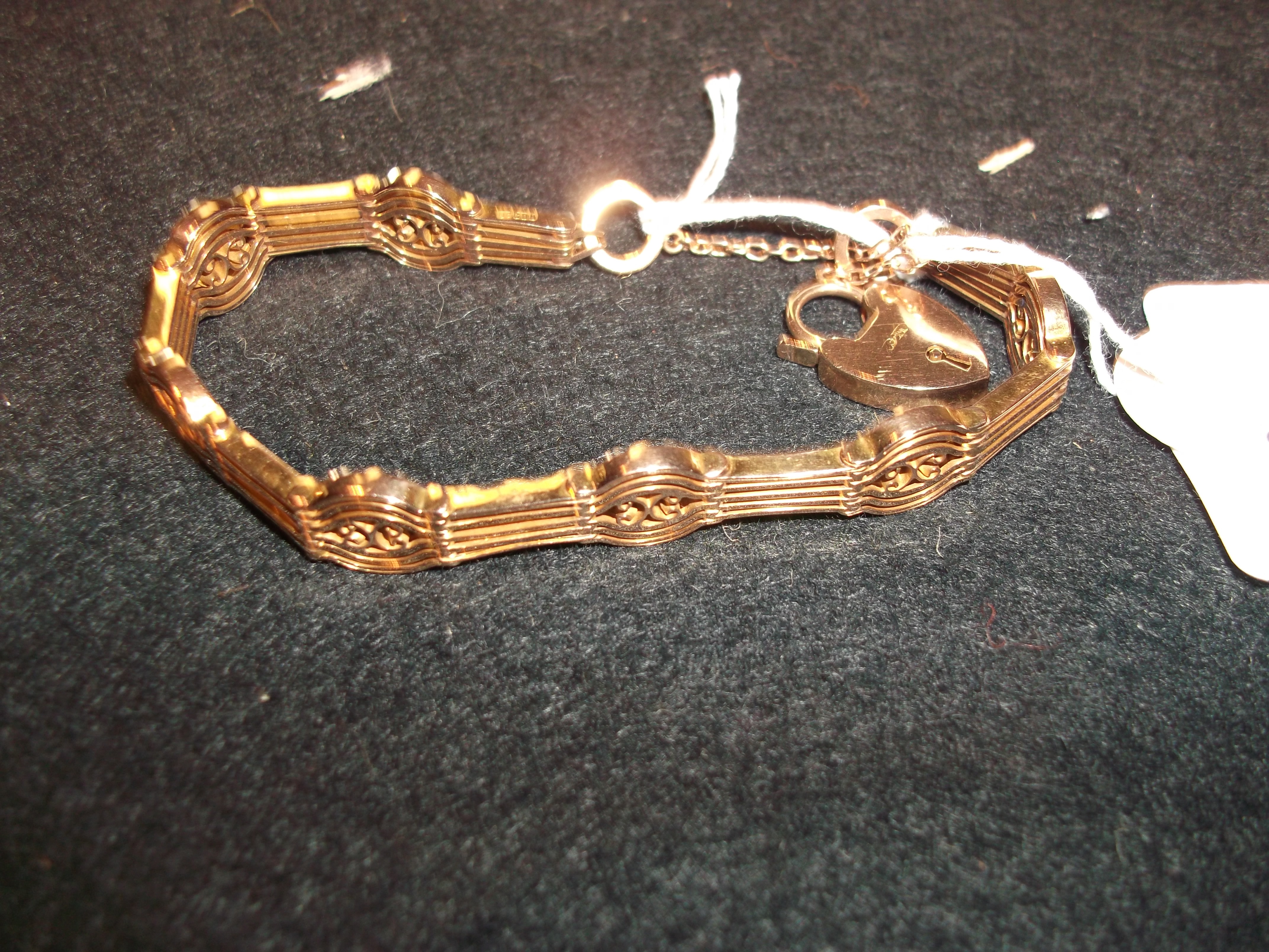 9ct gold bracelet 17g