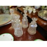 4 decanters