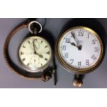 S. SMITH & SON, A GENTLEMEN'S LATE 19TH CENTURY SILVER POCKET WATCH Having a circular cream dial,