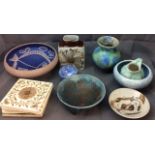 A COLLECTION OF VINTAGE ART POTTERY Including a Ruskin pottery circular dish on tripod legs, a Royal